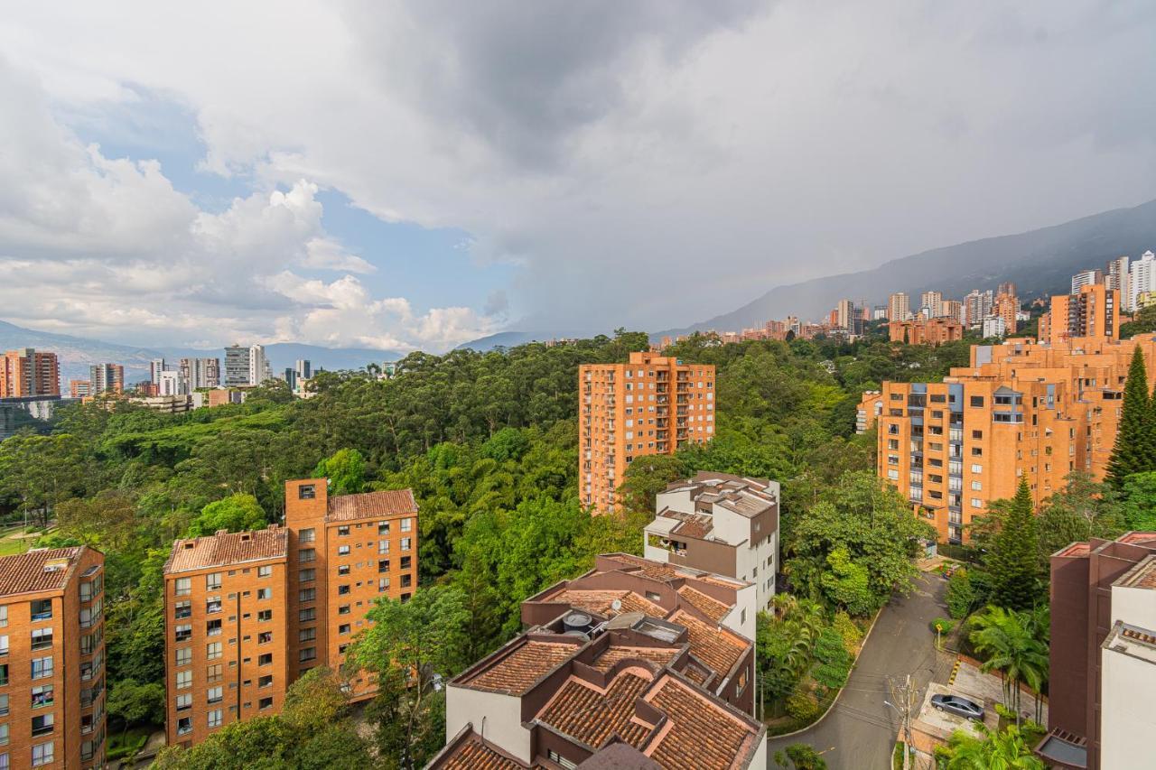Loft Moderno En El Poblado Con Vista Y Parqueadero Mio Lofts Apartment Medellin Exterior photo