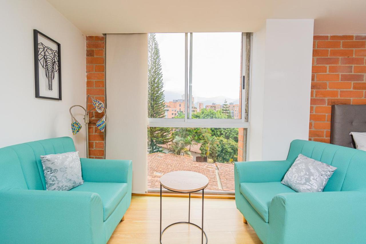 Loft Moderno En El Poblado Con Vista Y Parqueadero Mio Lofts Apartment Medellin Exterior photo