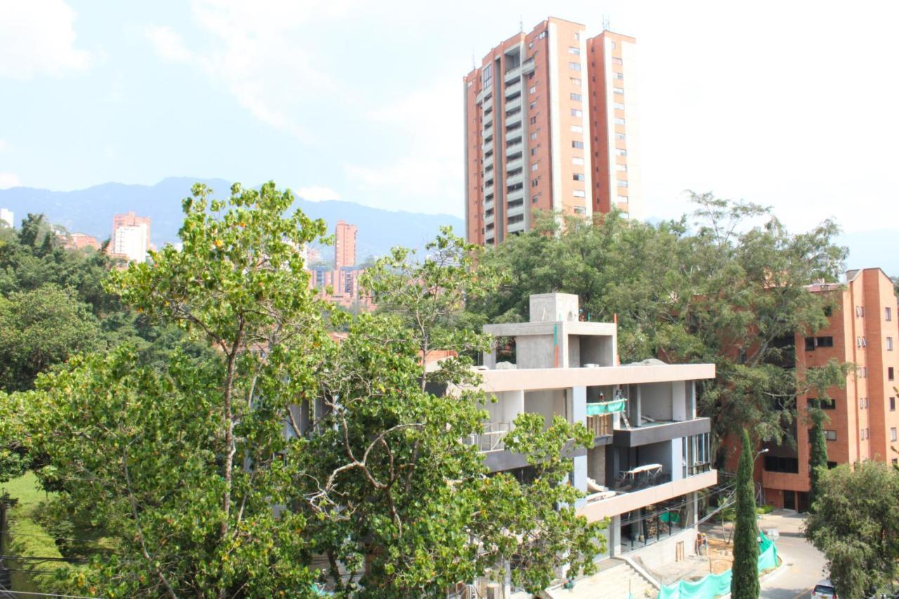 Loft Moderno En El Poblado Con Vista Y Parqueadero Mio Lofts Apartment Medellin Exterior photo